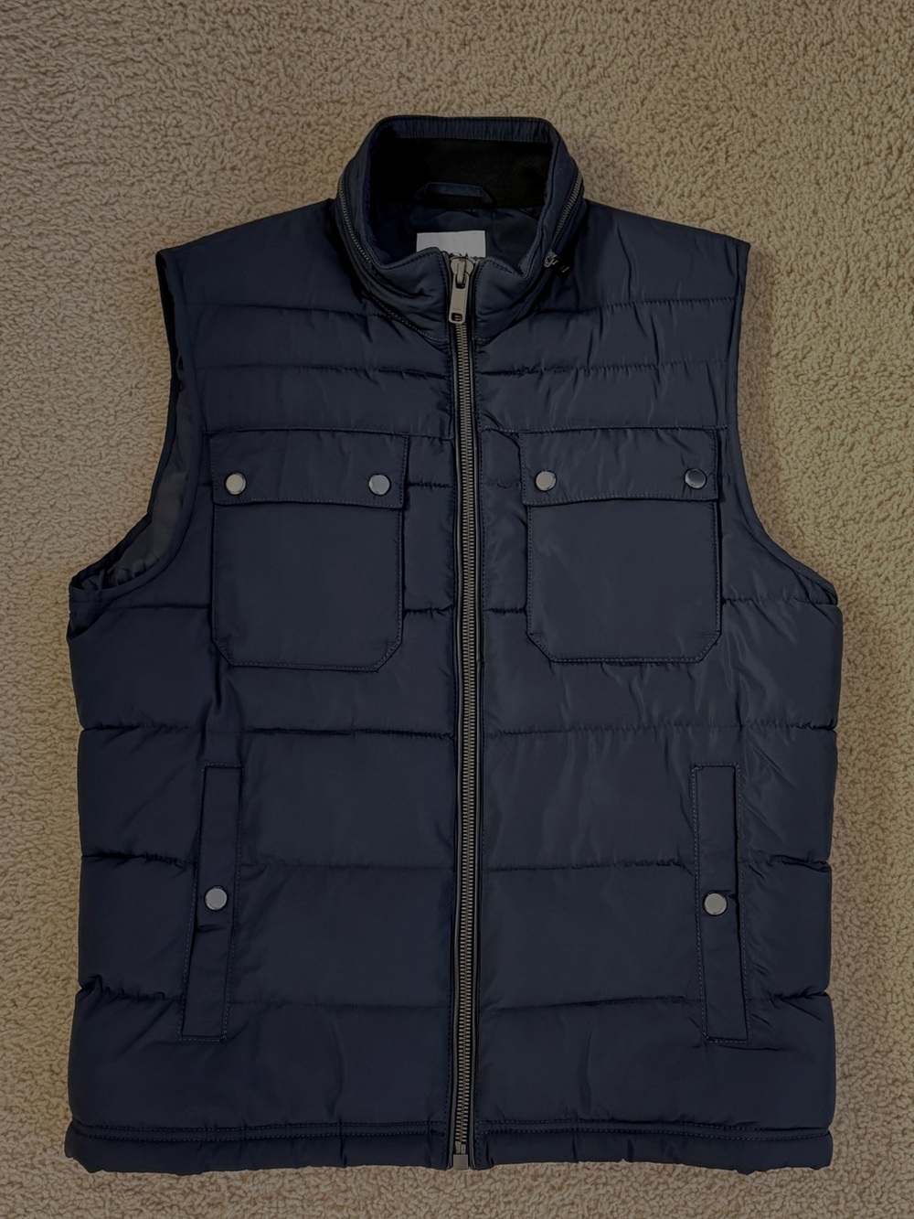 Zara Men's Puffer Vest in Navy Size Medium Like New